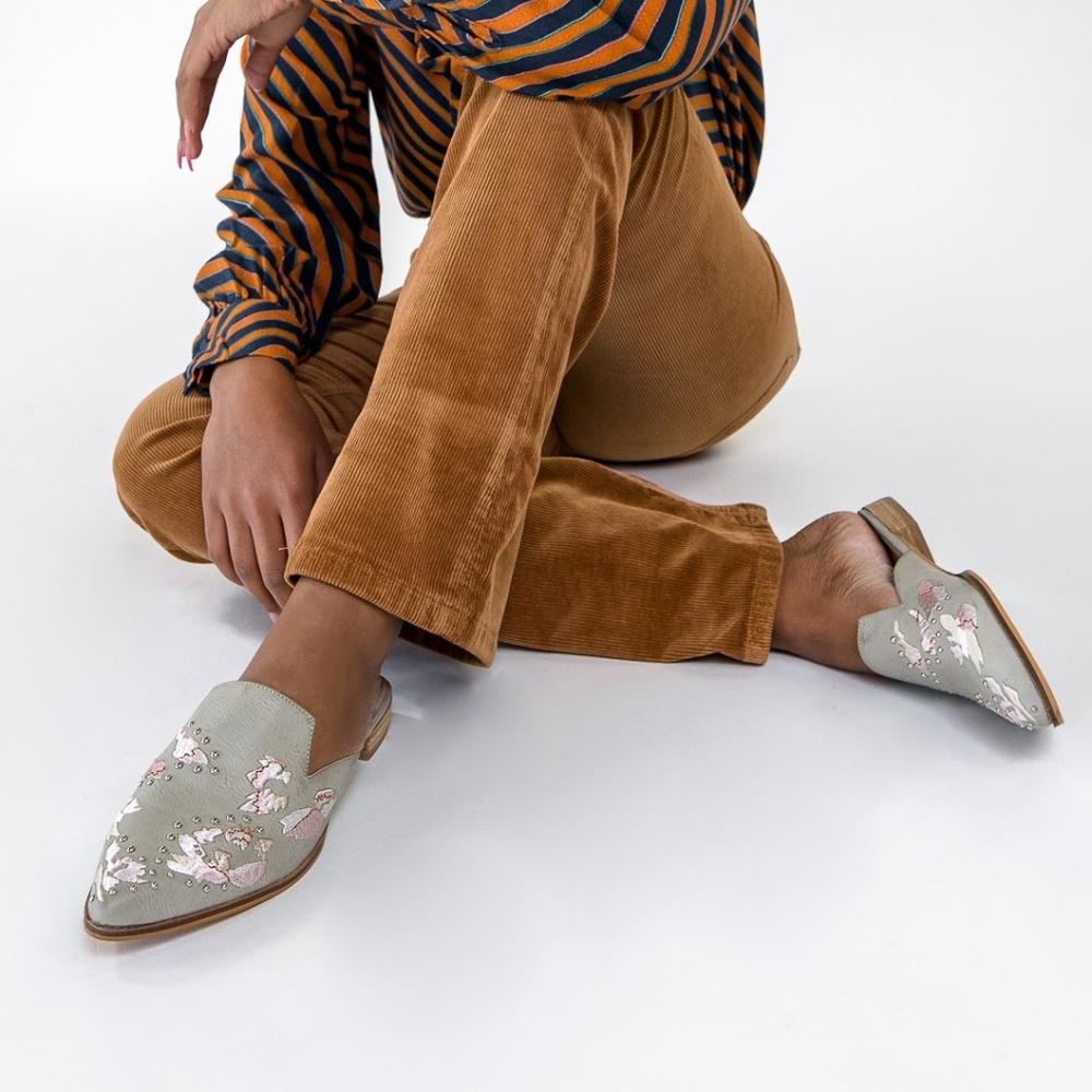 Mi.iM | ‘Miranda’ Flats - Picture 6 of 7
